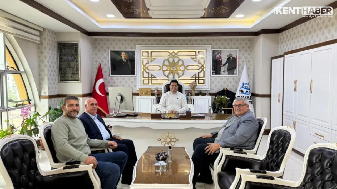 Adıyaman ve Kahta Ziraat Odası Başkanlarından Bolvadin Belediye Başkanı Derviş Aynacı’ya Makam Ziyareti