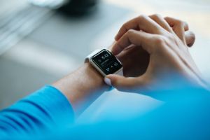 Apple Watch Series 7 yepyeni özellikleri ile piyasaya sürüldü