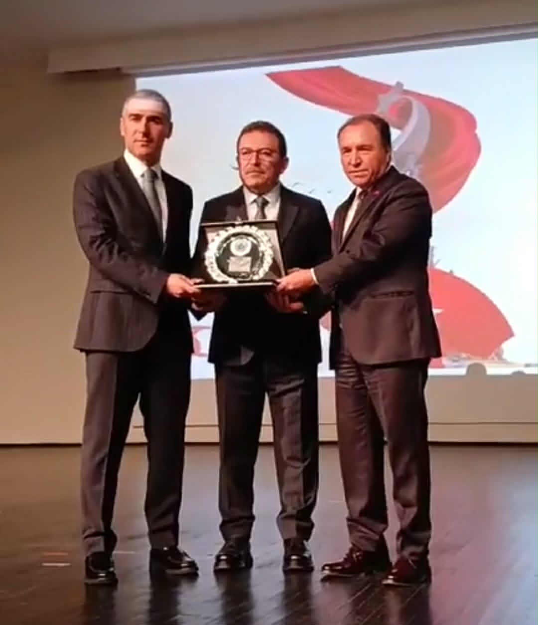 17-25 Aralık’tan 15 Temmuz’a: İhanetin Kronolojisi” Konferansı Düzenlendi - Fotoğraf 1