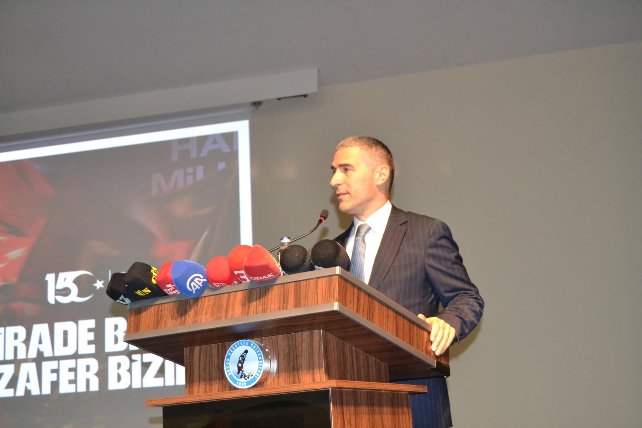 17-25 Aralık’tan 15 Temmuz’a: İhanetin Kronolojisi” Konferansı Düzenlendi - Fotoğraf 3