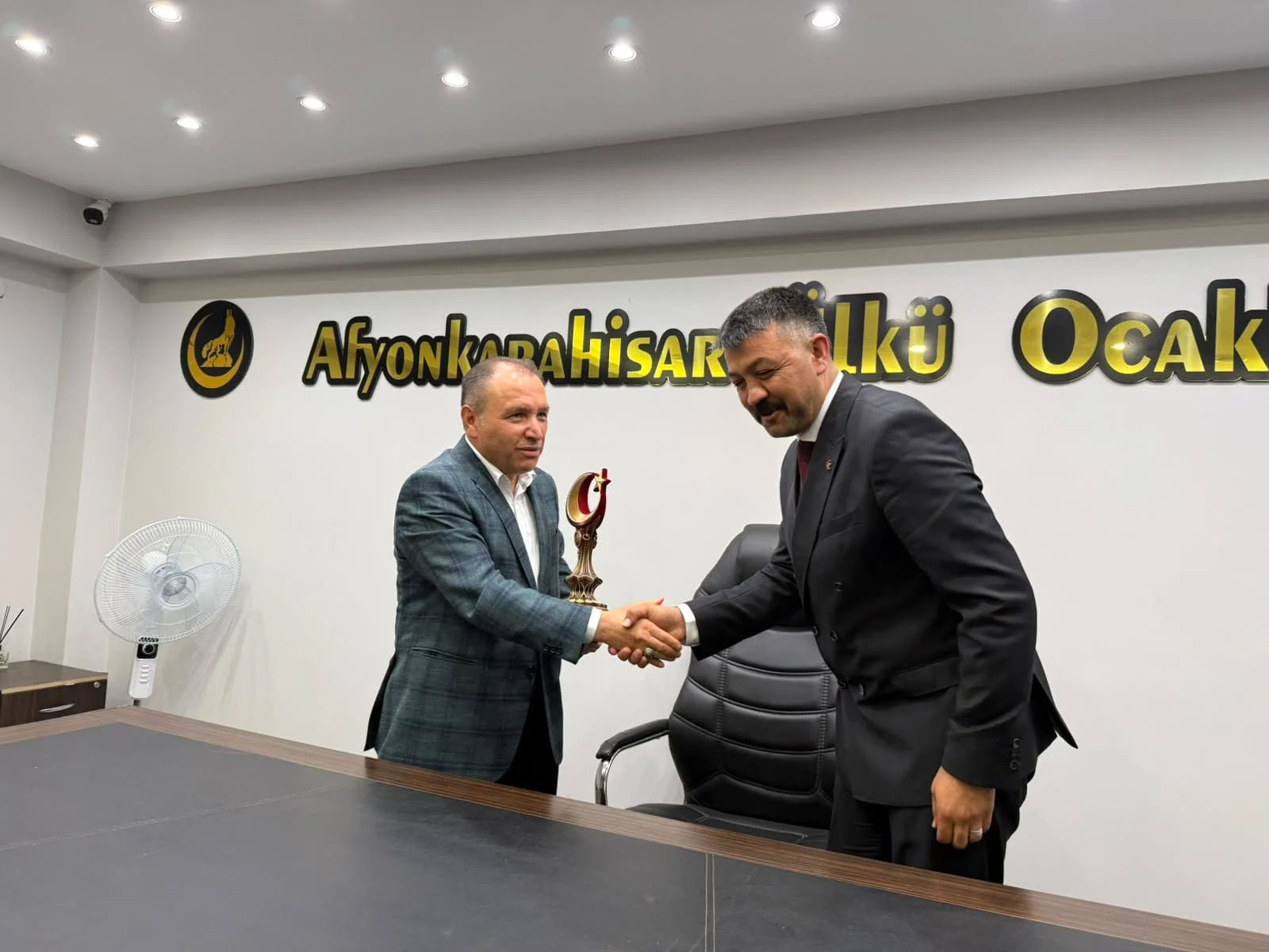 Karakaş, dijital çağın aile yapısına etkilerini anlattı - Fotoğraf 1