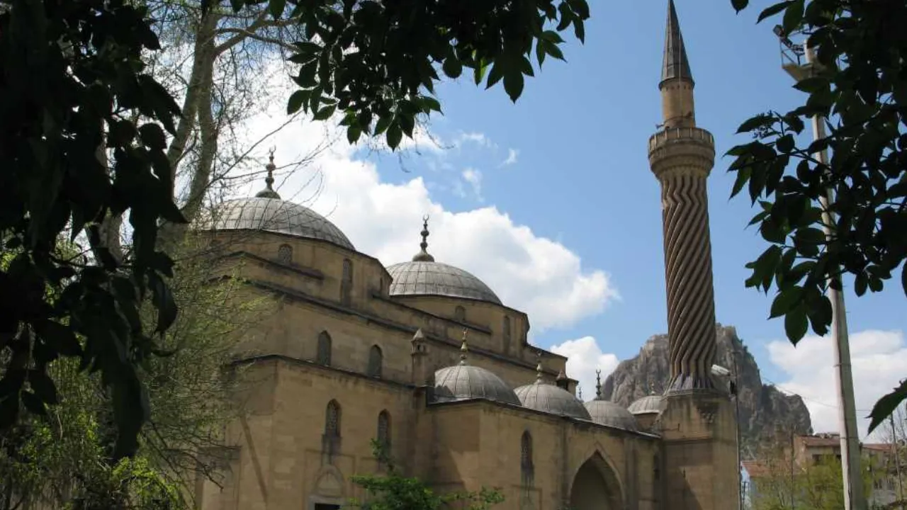 Gedik Ahmet Paşa Cami – Afyonkarahisar