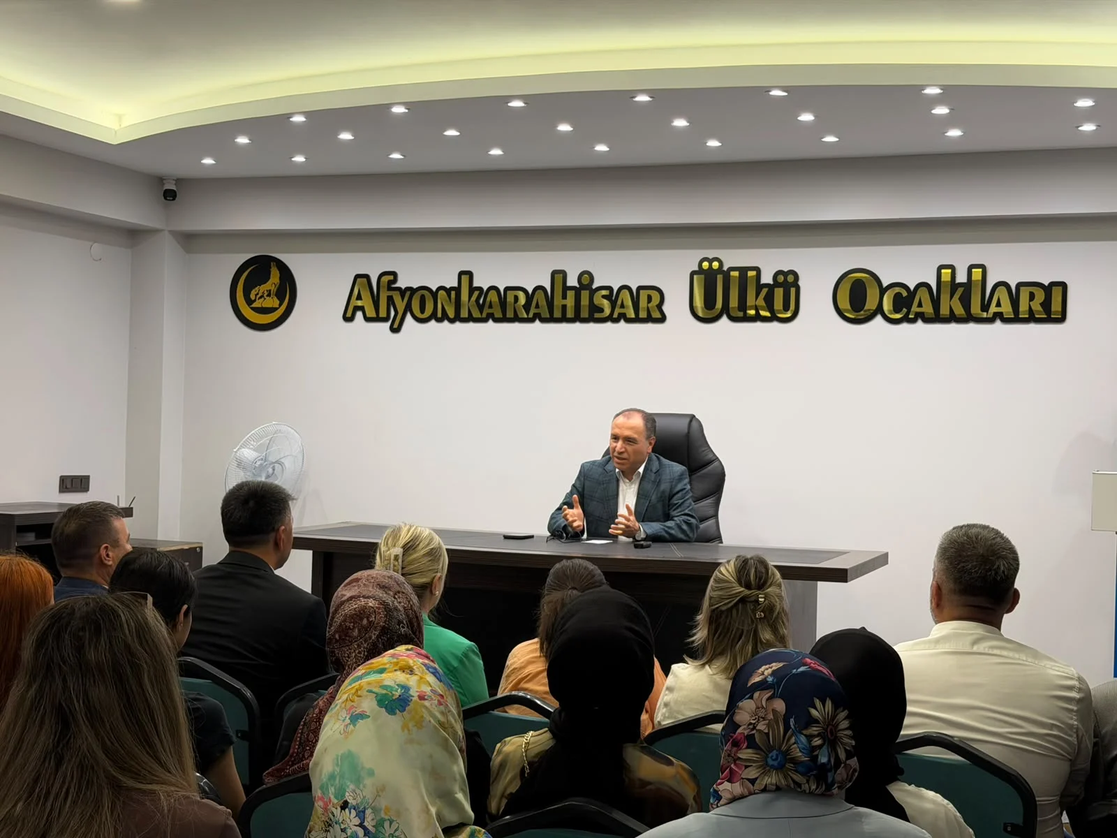 Karakaş, dijital çağın aile yapısına etkilerini anlattı - Fotoğraf 3