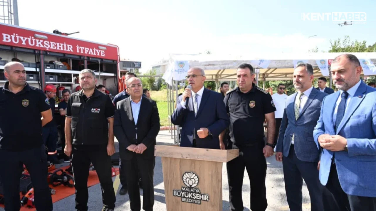 Malatya İtfaiyesi Modernleşiyor: Yeni Araç Filosu ve 11 Yeni İstasyonla Güçleniyor - Detay Görsel 2