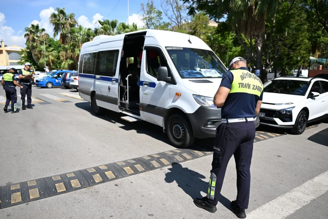 Mersin’de Öğrencilerin Güvenliği İçin Okul Servislerine Sıkı ve Detaylı Denetim