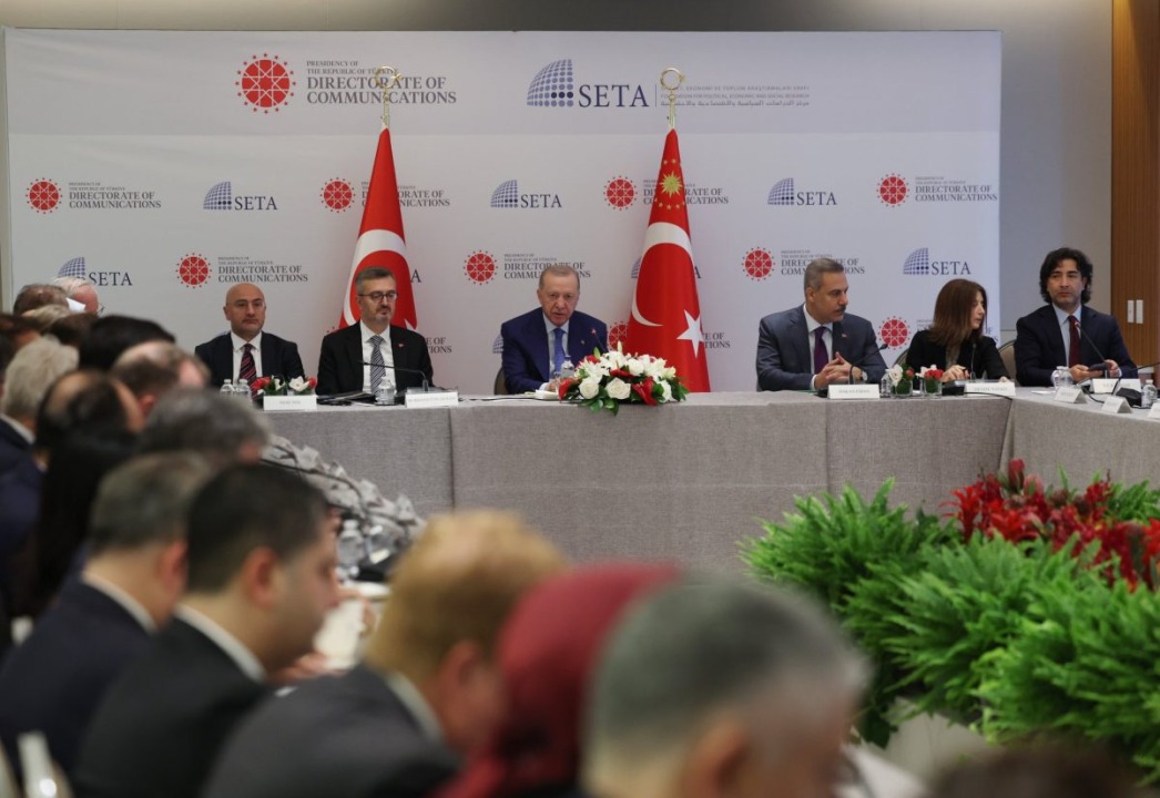 Cumhurbaşkanı Erdoğan New York’ta Düşünce Kuruluşu Temsilcileriyle Yuvarlak Masa Toplantısında Buluştu