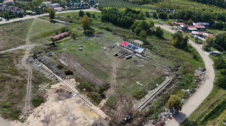 Sakarya Sapanca Kurtköy Futbol Sahası Projesinde Tribünler Yükselmeye Başladı - Detay Görsel 2