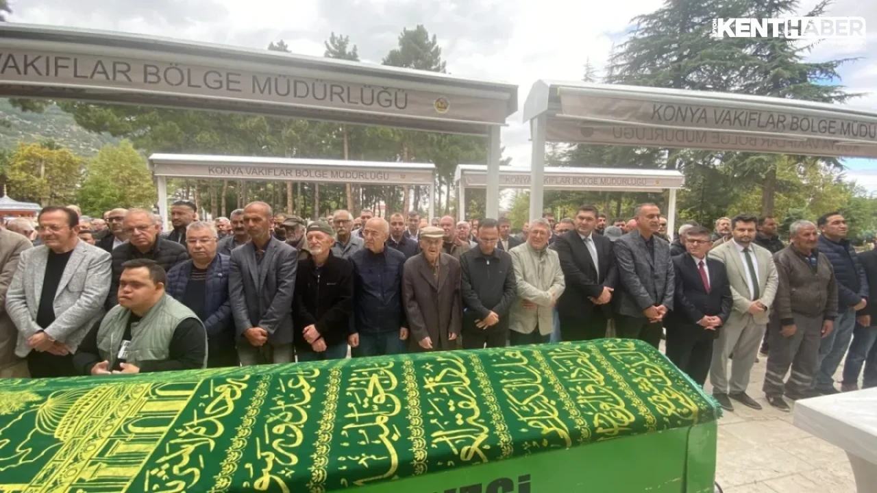 Afyonkarahisar SMMM Odası Başkanı Erdal Sayar’ın Acı Günü: Annesini Son Yolculuğuna Uğurladı