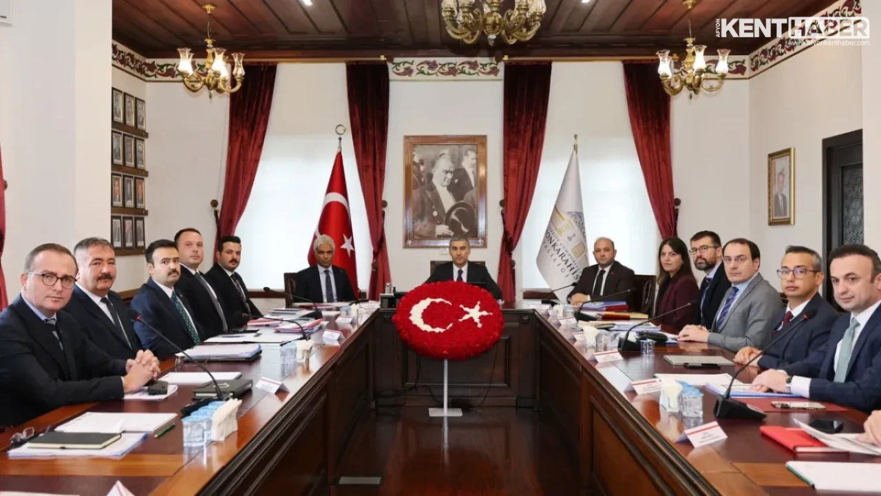 Afyonkarahisar Valisi Dr. Naci Aktaş Başkanlığında Sosyal Yardımlar Değerlendirme Toplantısı Gerçekleştirildi