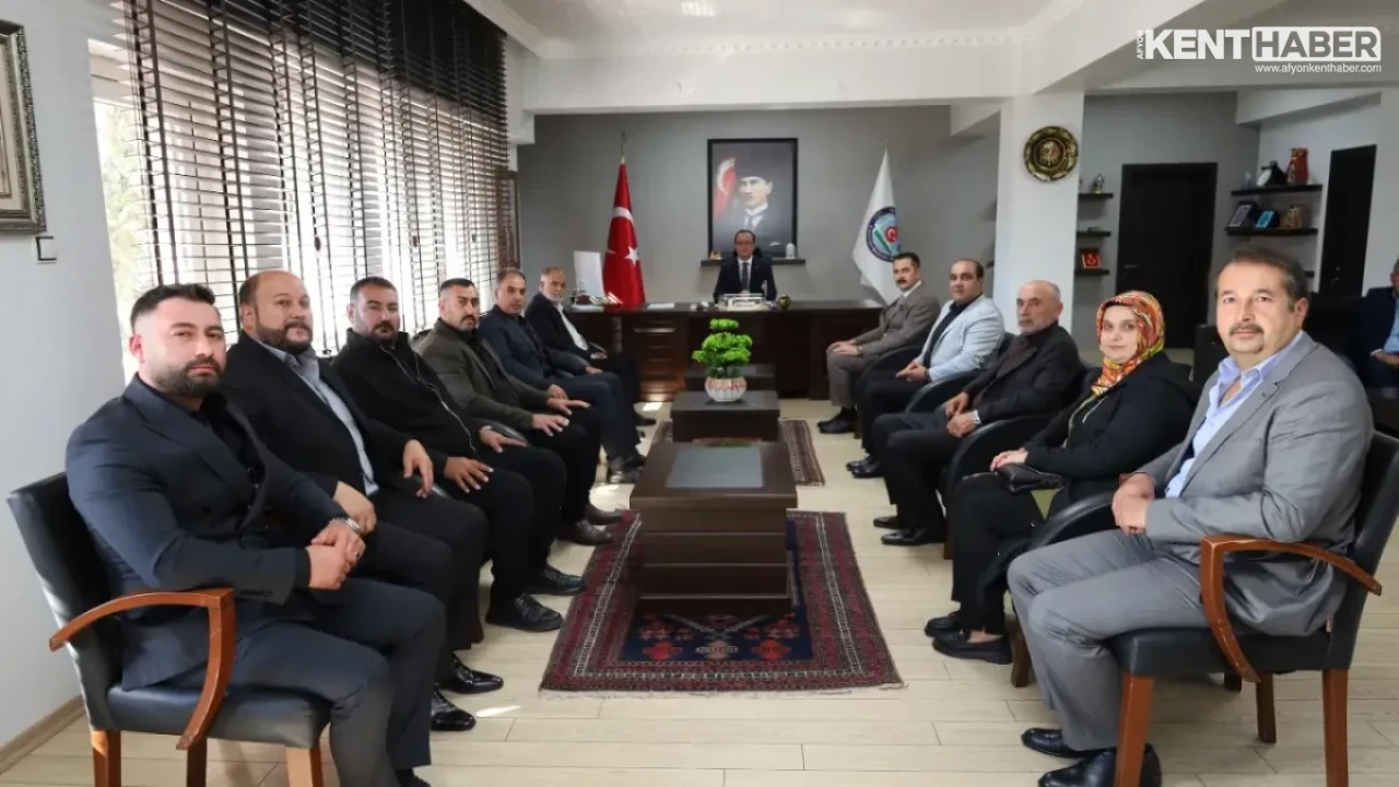 Dinar’da Muhtarlar Günü Dolayısıyla Anlamlı Ziyaret Gerçekleştirildi