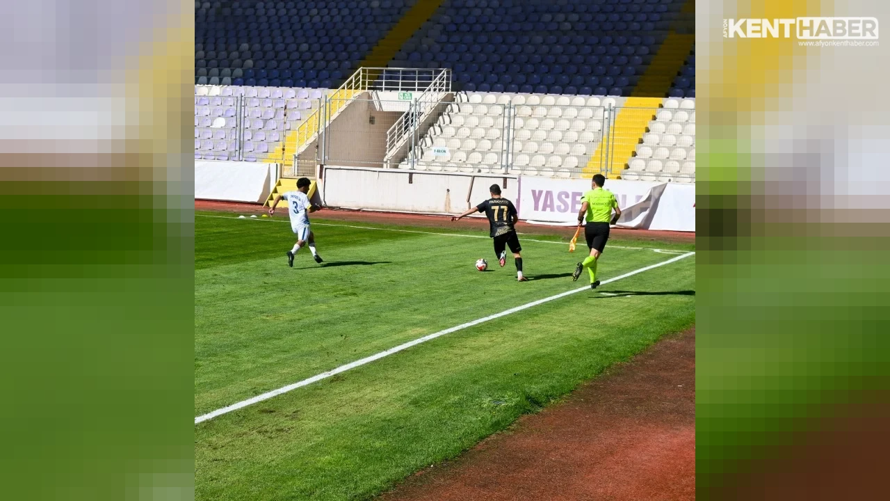 1923 Afyonkarahisarspor Kulübü'nden Şehre ve Spor Camiasına Özel Tarihi Fotoğraf Paylaşımı - Detay Görsel 3