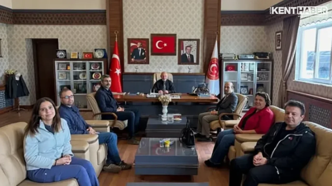 AFSÜ Diş Hekimliği Fakültesi Doktorlarından Mehmet Siper’e Ziyaret