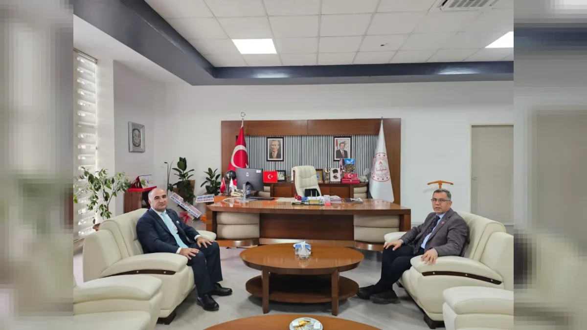 Afyonkarahisar Denetimli Serbestlik Müdürü Mahmut Kıran’dan Milli Eğitim’e Ziyaret