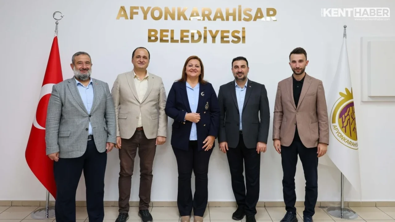 AK Parti İl Başkanımız Dr. Özgür Kavak, İl Başkan Yardımcılarımız Fatih Beder ve Eyüp... - Görsel 2