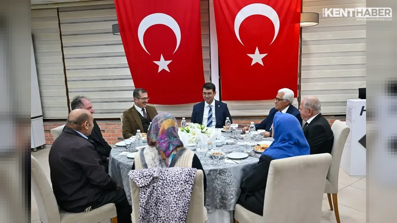 Uşak Valisi Dr. Serdar Kartal Şehit Aileleri ve Gazilerle Bir Araya Geldi