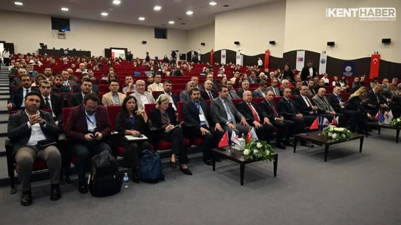 Afyonkarahisar’da Avrupa İnovasyon ve Teknoloji Enstitüsü Bilgilendirme Etkinliği Düzenlendi - Detay Görsel 1