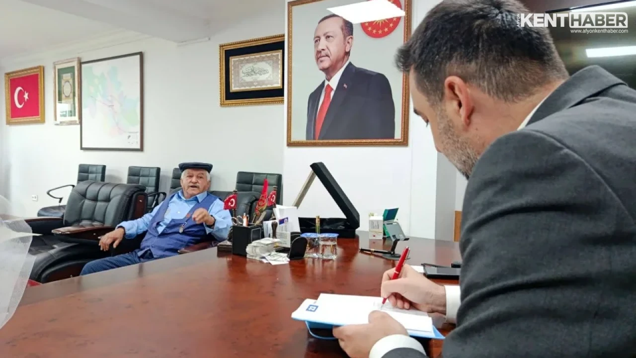AK Parti Afyonkarahisar İl Başkanlığı Şehit Babası Sabri Oymak'ı Ağırladı - Detay Görsel 3