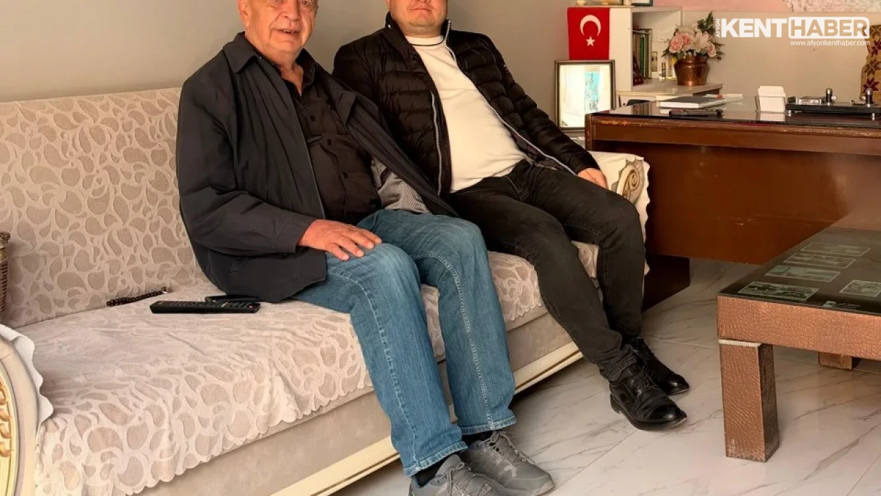 Bolvadin Belediye Başkanı Derviş Aynacı Her Fırsatta Halkla İç İçe - Detay Görsel 3
