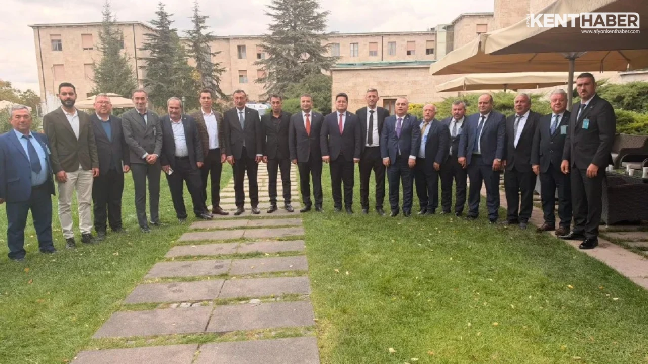 BAŞKAN AYNACI’DAN MİLLETVEKİLİ MEHMET TAYTAK’A HAYIRLI OLSUN ZİYARETİ - Görsel 4