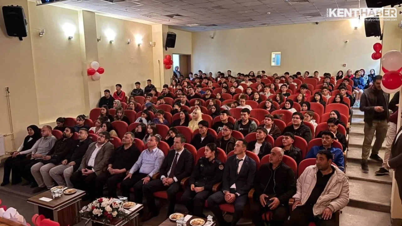 Emirdağ Belediye Başkanı Serkan Koyuncu Vatanım Şiir Olsa Programına Katıldı - Detay Görsel 1
