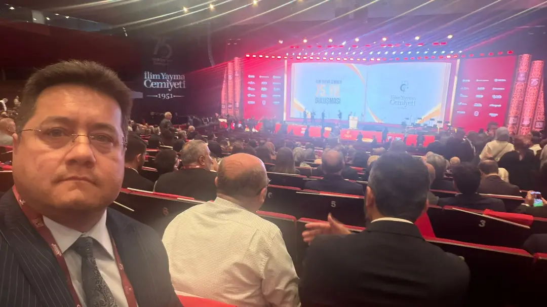 Bolvadin Belediye Başkanımız Derviş AYNACI İstanbul'da İlim Yayma Cemiyeti'nin 75.Yıl Dönümü Münasebetiyle Düzenlenen Programa... - Görsel 3