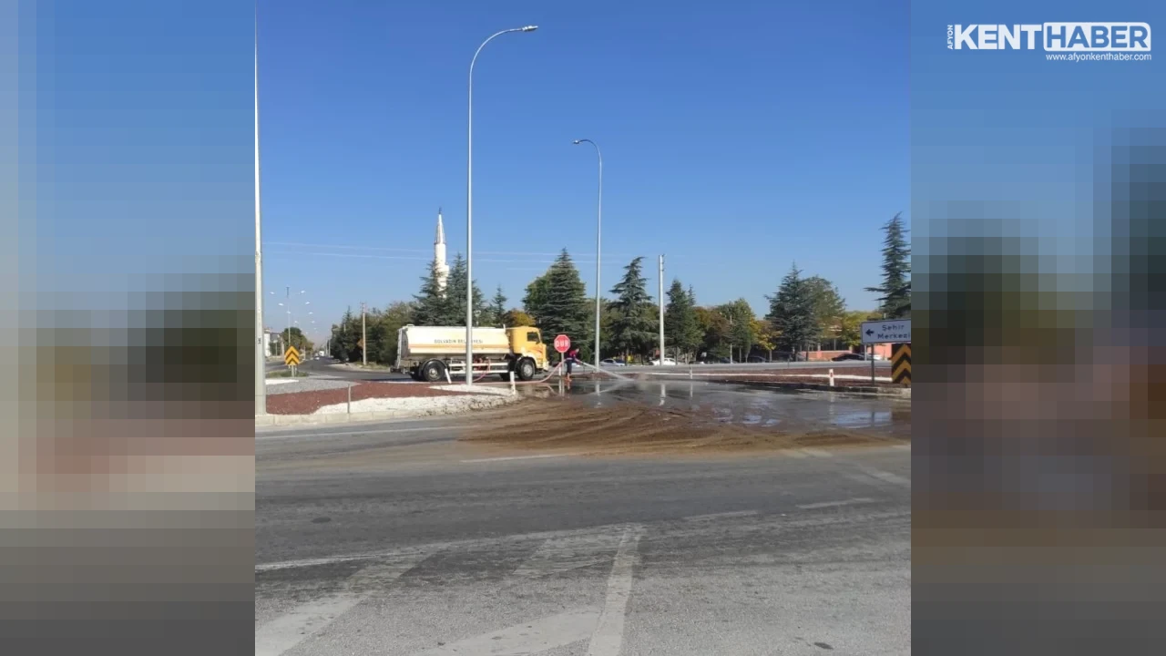 Bolvadin Belediyesinden Çevre ve Trafik Güvenliği İçin Kritik Uyarı ve Müdahale - Detay Görsel 3