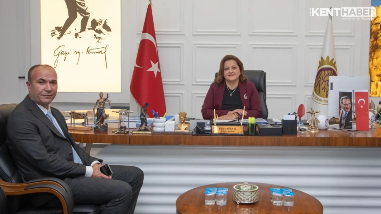 Afyonkarahisar Belediye Başkanı Burcu Köksal Mahalle Muhtarlarıyla Bir Araya Geldi