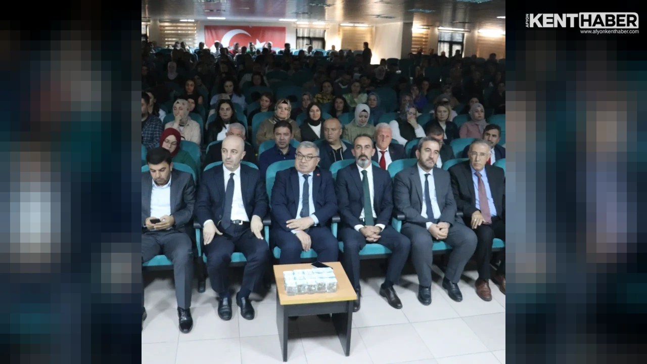 Şuhut'ta Eğitime İlham Veren Buluşma: İGEDER Başkanı İdris Topçuoğlu Öğretmenlerle Buluştu - Detay Görsel 2