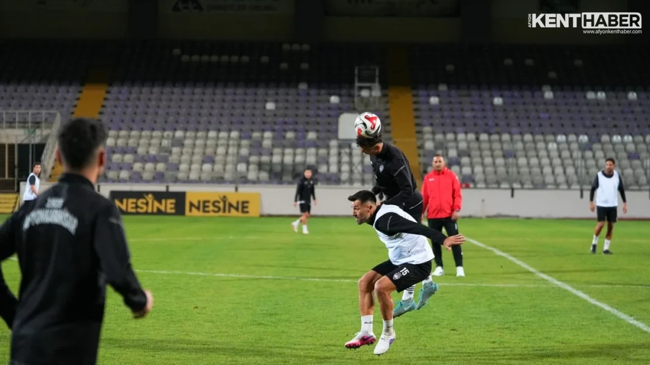 1923 Afyonkarahisarspor'dan Ziraat Türkiye Kupası İçin Sıkı Antrenman - Detay Görsel 3