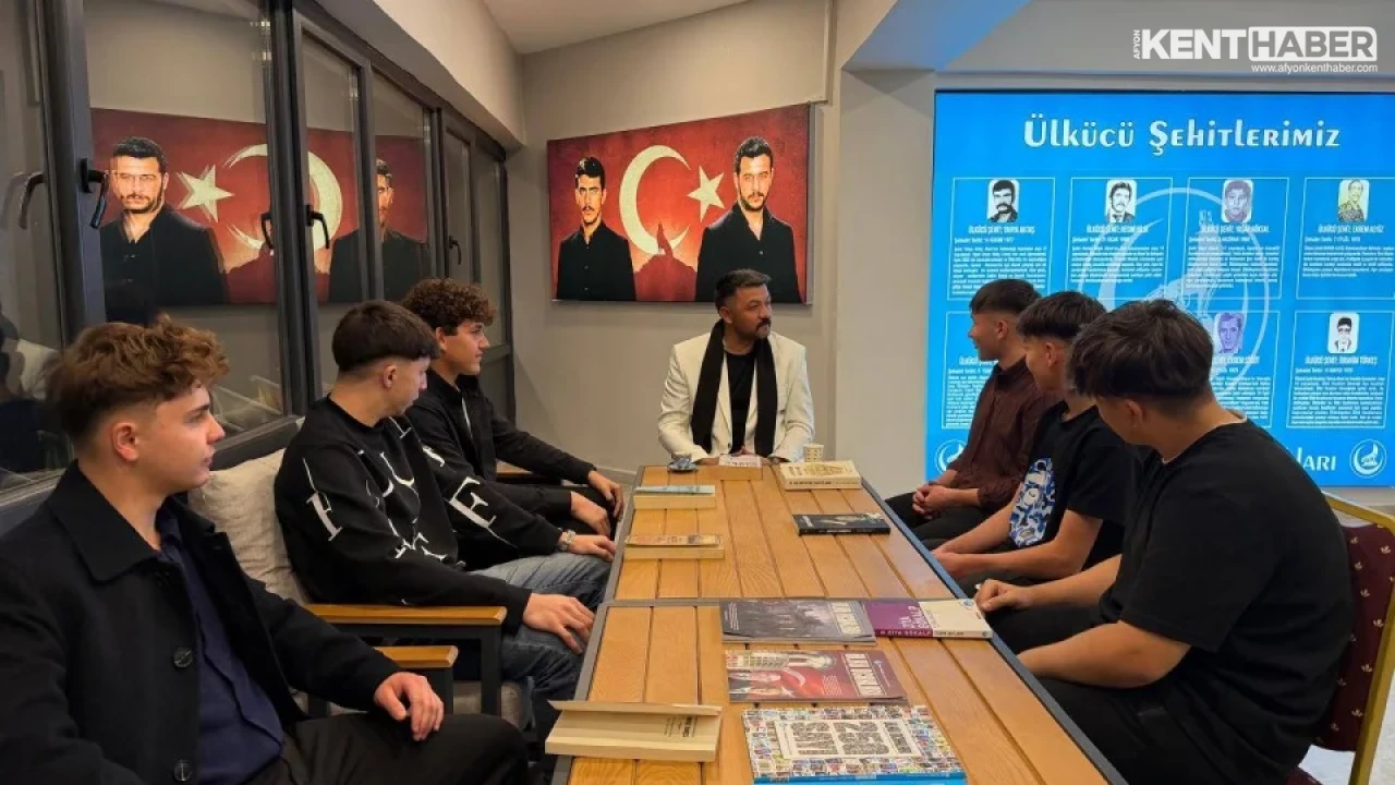 Afyonkarahisar Ülkü Ocakları'ndan Sosyal Faaliyet Kapsamında Okuma Etkinliği - Detay Görsel 3