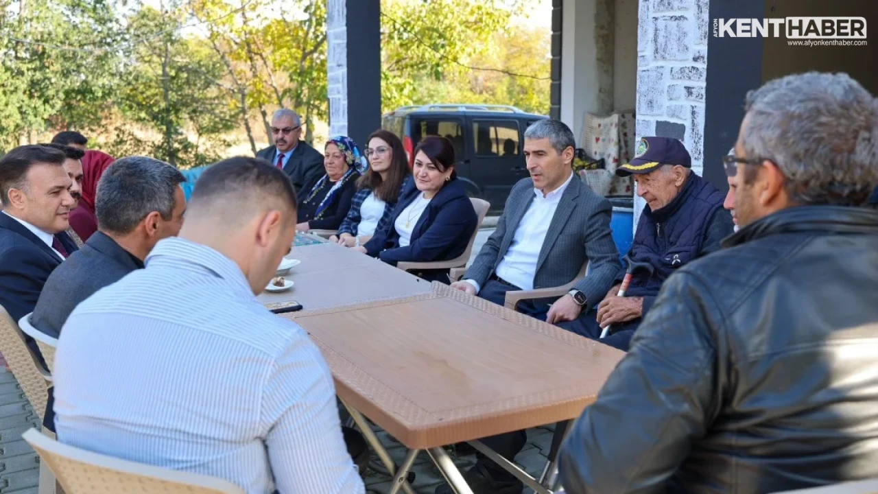 Afyonkarahisar Valisi Dr. Naci Aktaş Sultandağı'nda Şehit Ailelerini Ziyaret Etti - Detay Görsel 3