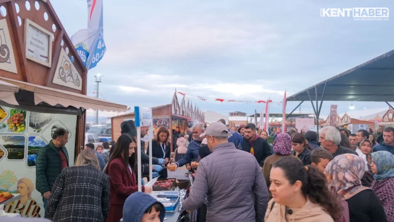 Gastro Afyon Festivali’nde Sandıklı Standına Ziyaretçilerden Yoğun İlgi Gördü - Detay Görsel 3