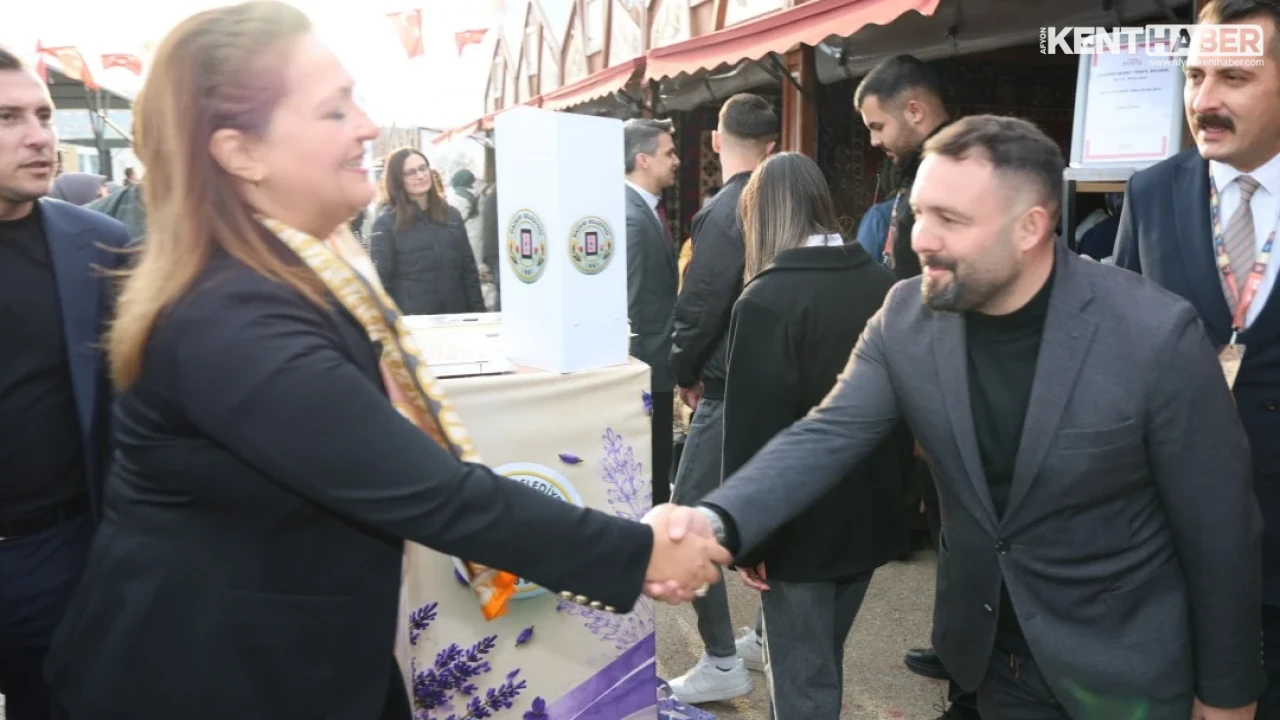Gastro Afyon Festivali’nde Dinar Belediyesi Standına Ziyaretçi Akını - Detay Görsel 2