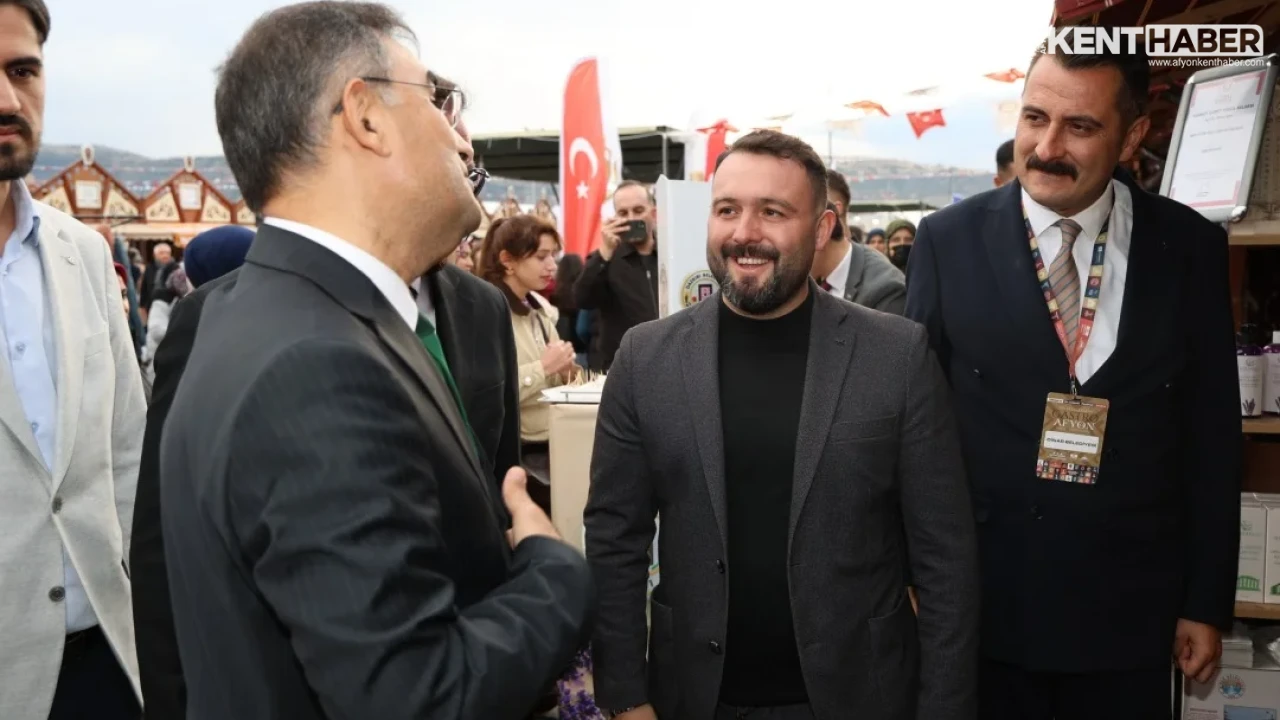 Gastro Afyon Festivali’nde Dinar Belediyesi Standına Ziyaretçi Akını - Detay Görsel 3