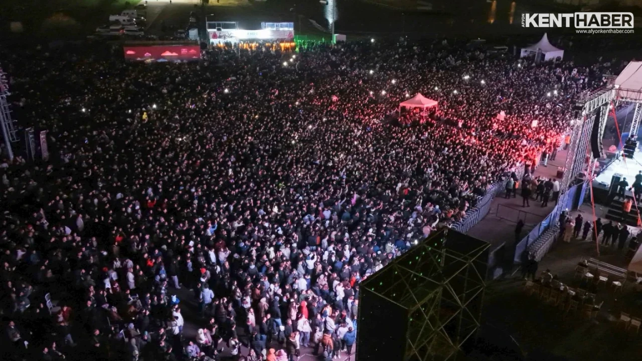 Gastro Afyon Festivali'nin İlk Gecesinde Coşkulu Kutlama ve Konserler - Detay Görsel 4