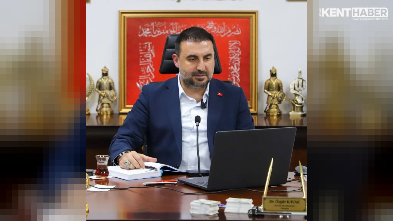 AK Parti Afyonkarahisar İl Başkanlığı'ndan Geniş Katılımlı İstişare ve Değerlendirme Toplantısı - Detay Görsel 2