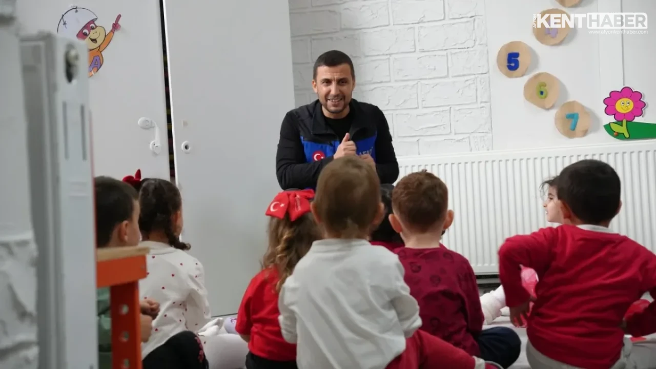 Bolvadin Belediyesi’nden Örnek Adım: Miniklere Afet Bilinci Eğitimi