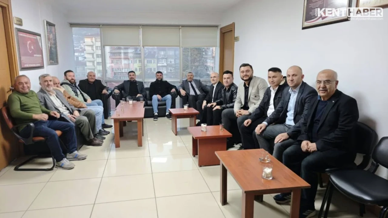 AK Parti Afyonkarahisar İl Başkanlığı Sabah Mesaisinde Hemşehrileriyle Buluştu - Detay Görsel 1