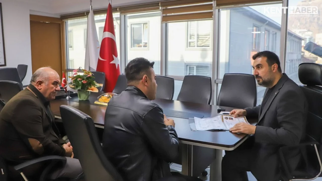 AK Parti Afyonkarahisar İl Başkanlığı Sabah Mesaisinde Hemşehrileriyle Buluştu - Detay Görsel 3