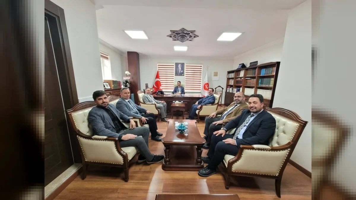 İlçe Müftüleri’den Afyonkarahisar İl Müftüsü Dr. Ali Hayri Çelik’e Nazik Ziyaret