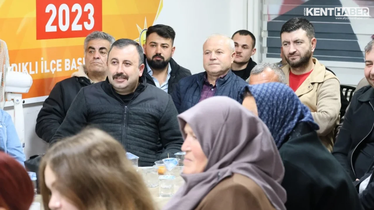Sandıklı Belediyesi’nden Vatandaş Buluşması ve Kurumsal İstişareler Gerçekleştirildi