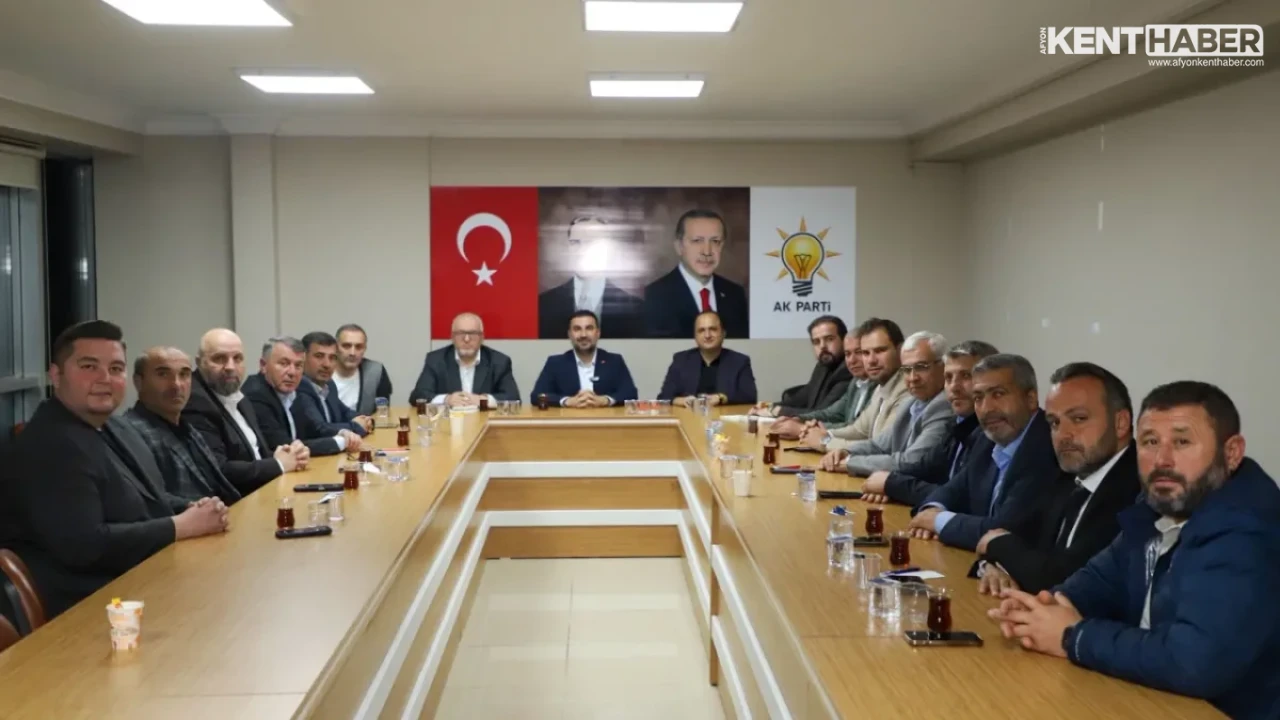 Afyonkarahisar AK Parti İl Başkanlığı’nda İlçe Başkanları Toplantısı Gerçekleştirildi