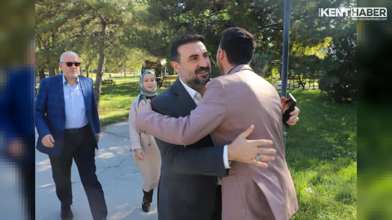 AK Parti Afyonkarahisar İl Başkanlığı’ndan Üniversiteli Gençlerle Buluşma