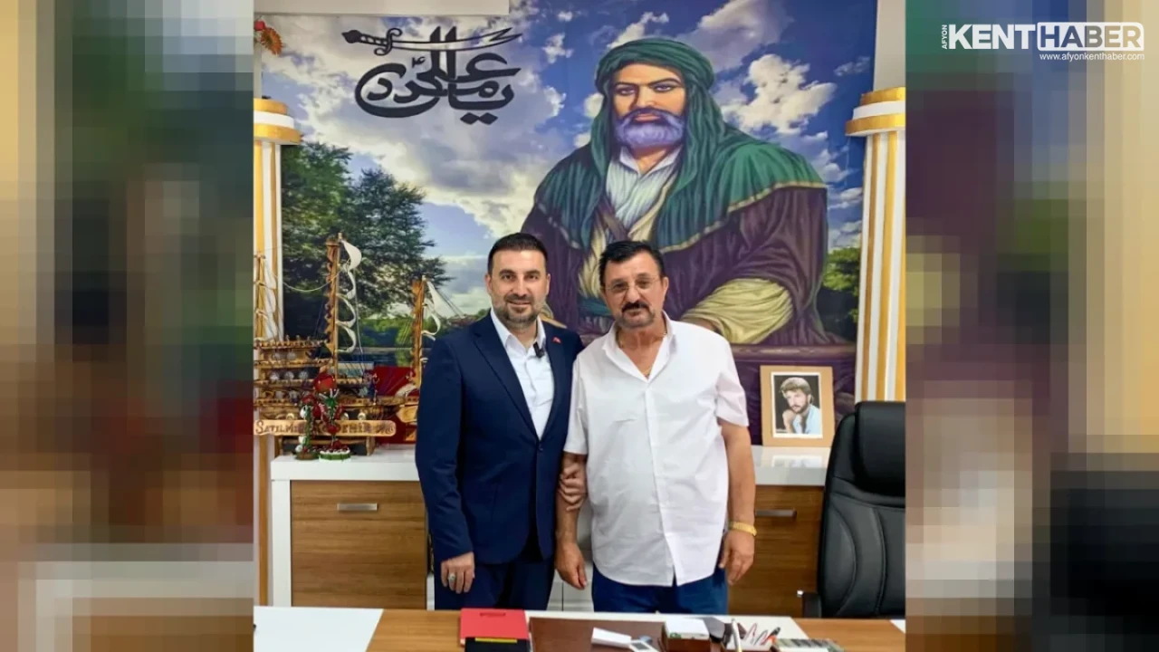 Dr. Özgür Kavak’tan Afyonkarahisar Romanlar Derneği’ne Ziyaret