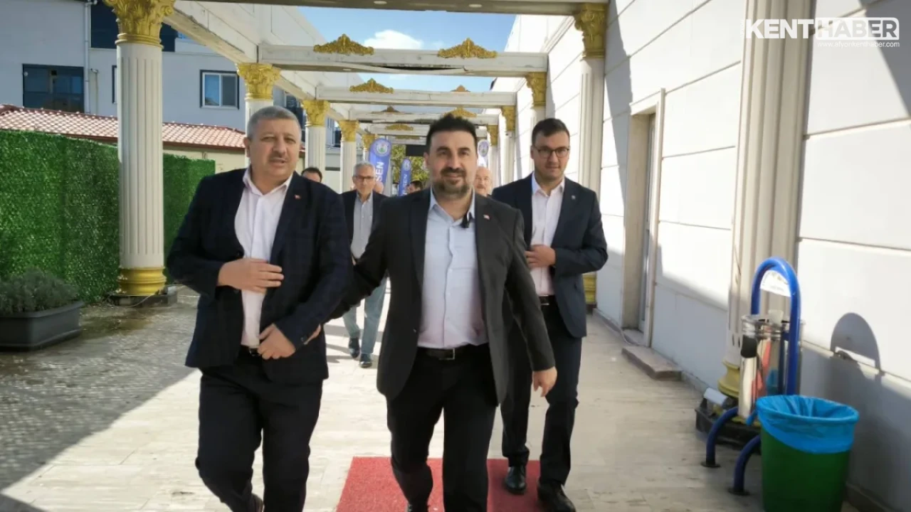 AK Parti Afyonkarahisar İl Başkanı Dr. Özgür Kavak TOÇ BİR-SEN Genel Kurulu’na Katıldı