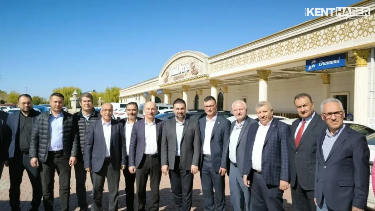 AK Parti Afyonkarahisar İl Başkanı Dr. Özgür Kavak TOÇ BİR-SEN Genel Kurulu'na Katıldı - Detay Görsel 4