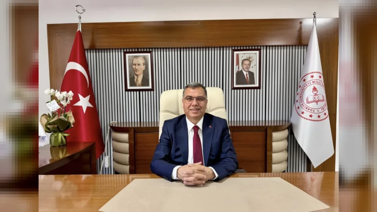 Afyonkarahisar İl Milli Eğitim Müdürü İsmail Altınkaynak’tan 29 Ekim Cumhuriyet Bayramı Mesajı