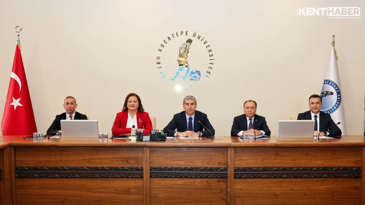 Afyonkarahisar'da Öğrenci Güvenliği Toplantısı Vali Dr. Naci Aktaş Başkanlığında Gerçekleştirildi - Detay Görsel 2