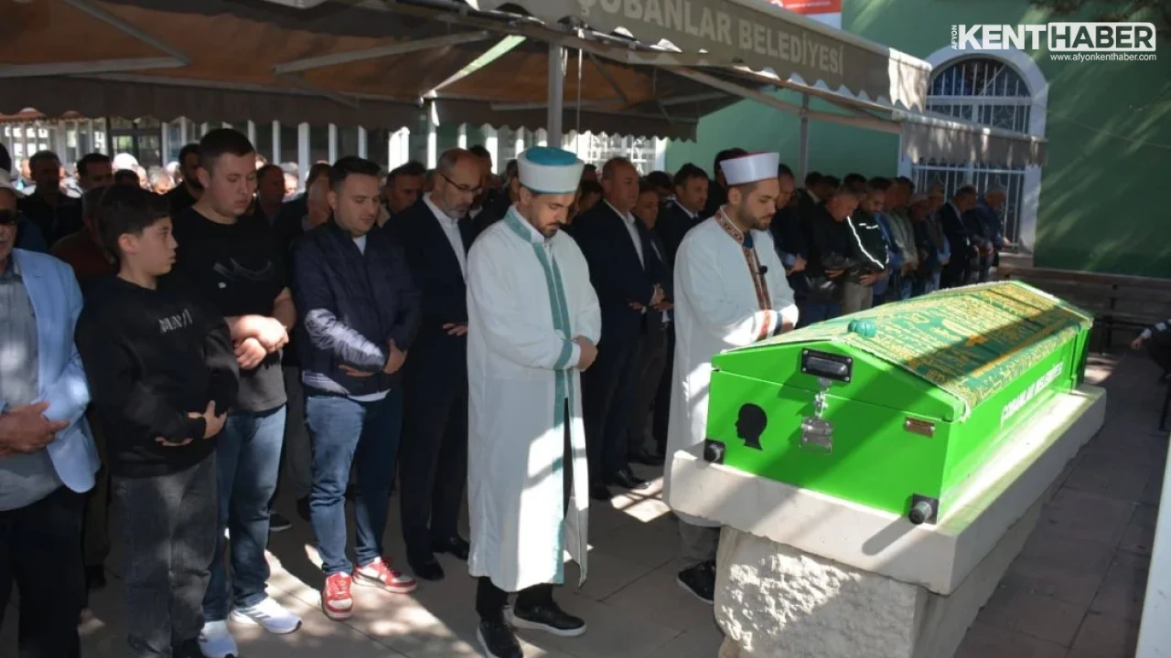 İl Sağlık Müdürü Dr. Hakkı Öztürk’ten Mehmet Ali Öztürk’e Acı Gününde Taziye Ziyareti - Detay Görsel 1