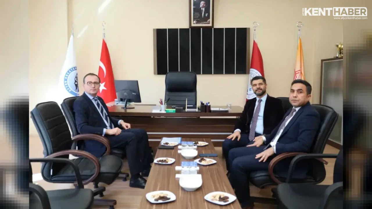 Dinar Kaymakamı Mehmet Naim Akgül’den Yüksekokul Müdürlerine Nazik Ziyaret